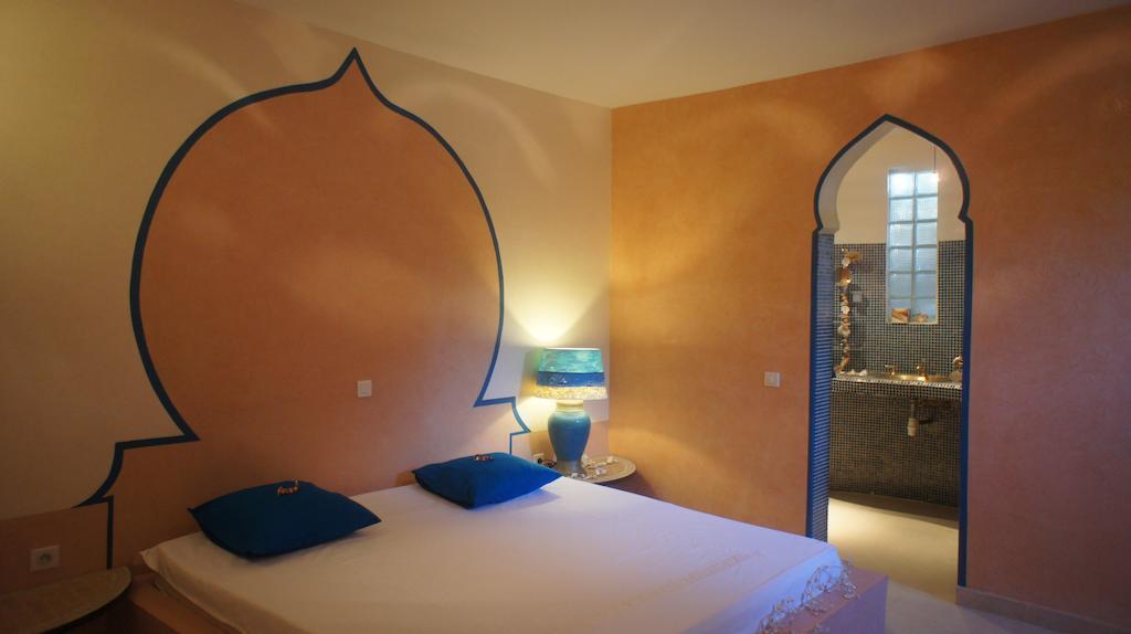 Hotel Le Clos Des Papillons Saly Portudal Room photo